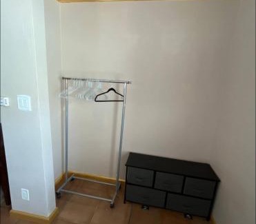 Southeastern Sacramento Villa | Charming Casita all too yourself near Midtown, Train and Freeway