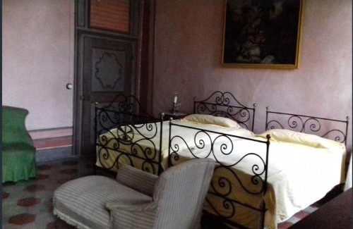 Robella House | Charming Castle Stay, Robella