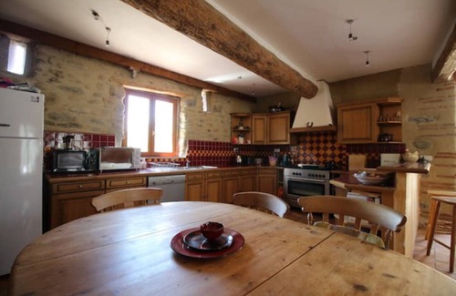 Joch Other | Charming Catalan Barn Conversion With Large Garden