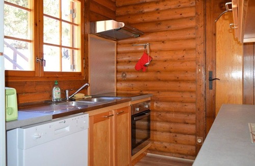 Pyrenees 2000 Ski Chalet | Charming Chalet for 6/7 - Fireplace, Balcony, WiFi, Garage - Bolquère, France