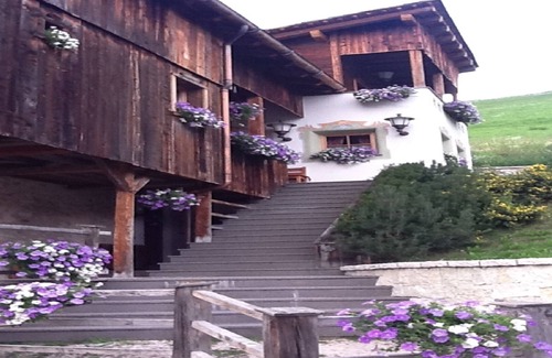 Colfosco Ski Chalet | charming chalet in San Cassiano