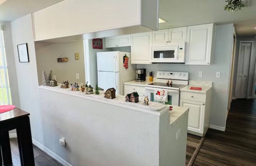 Kissimmee Condo | Charming Christmas Themed Condo in Kissimmee Fl