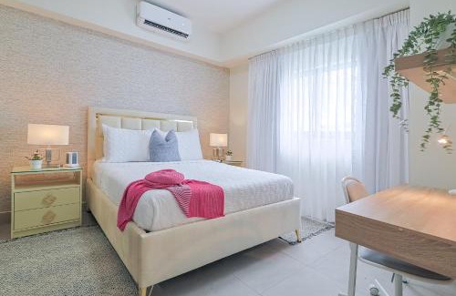 Ciudad Universitaria Apartment | Charming City Center Apt, Pool