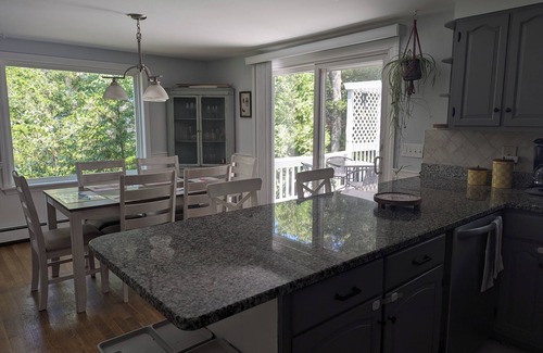 Mashpee House | Charming Classic Cape Cod Home steps away from John's Pond