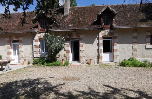 Huisseau-sur-Cosson Cottage | Charming Cottage with Terraces, 9 Hectares, Near Loire Castles!