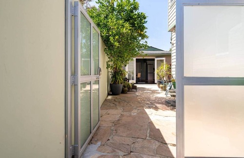 Mar Vista Apartment | Charming & comfortable studio in Venice Beach