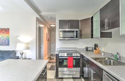 Asheville Condo | Charming Condo over City Bakery