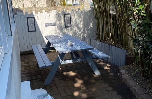 Le Pouliguen House | Charming cottage 50 m from Le Nau beach