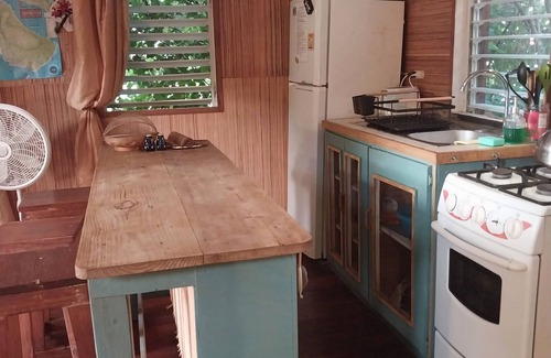 Maxwell Cottage | CHARMING COTTAGE AT SHAMBHALA HOMESTAYS on South Coast