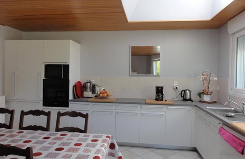 Quibou Cottage | Charming Cottage: Fireplace, Baby Gear, WiFi, Garden, BBQ, Near Saint-Lô and Coutances