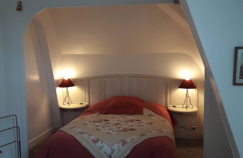 Fay-aux-Loges Other | Charming cottage in 18th century castle near Paris and Orleans