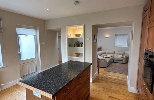 Howth House | Charming Cottage In Beautiful Howth, 25 Minutes From Dublin City Center