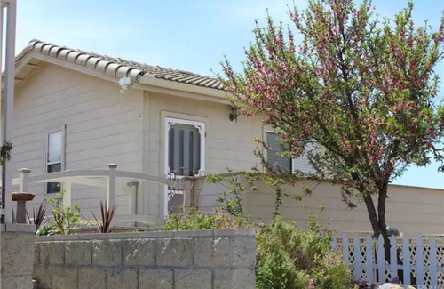 Temecula Cottage | Charming Cottage in the heart of Wine Country