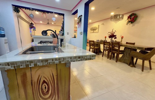 Ticul House | Charming cottage in wonderful Ticul with WiFi, AC