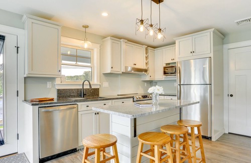 Westtown Apartment | Charming Cottage Unit in Westtown: Ski & Hike!