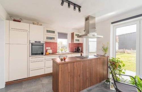 Honnelles House | Charming Cottage with Sauna, cleaning included