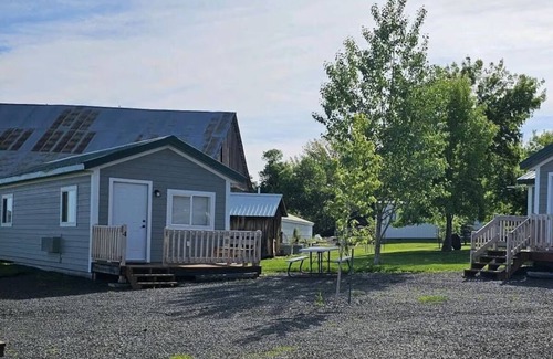 Grangeville Cottage | Charming Cottages - NEWLY REMODELED with BATHROOMS and KITCHENS