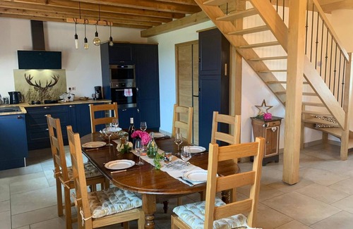 Saligny-sur-Roudon Cottage | Charming Countryside Home with Modern Comforts & Lovely Terrace