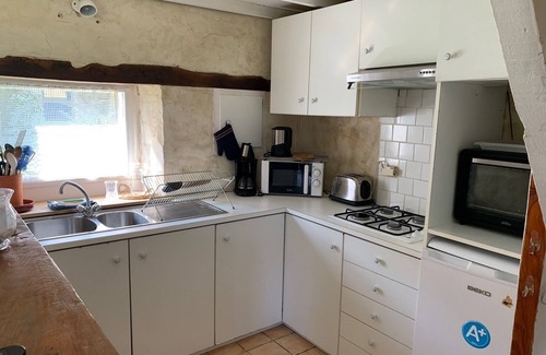Tregon House | Charming country house with private garden 3 km from the beach