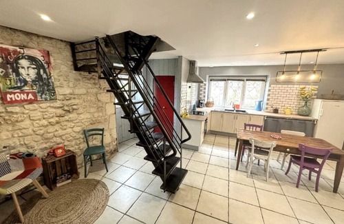 Fleac-sur-Seugne House | Charming country house