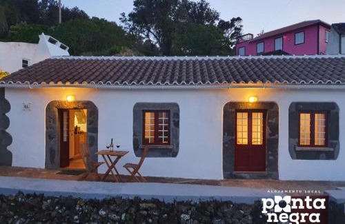 Altares House | Charming Country House by Ponta Negra Azores