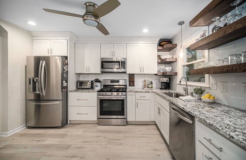 Mount Pleasant House | Charming, Cozy and Quiet townhome in Mount Pleasant Location Location Location!