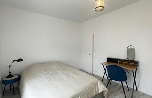 Palaiseau Apartment | Charming Cozy Cottage Palaiseau Center