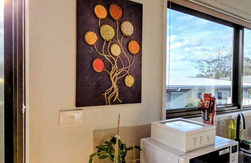 Electrona House | Charming cozy & peaceful fully equipped 3 bedroom family home!n