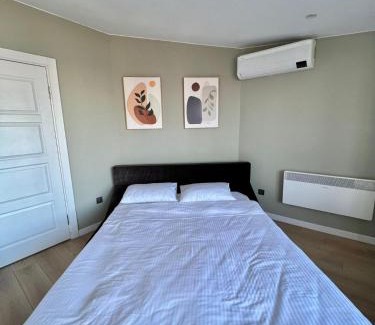 Gumussuyu Mahallesi Apartment | Charming, Designer Apartment with Private Rooftop Terrace, Bathtub, and Sea View in Taksim