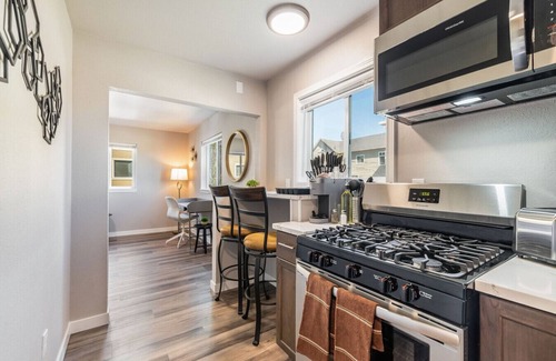 Hilltop Apartment | Charming Downtown Studio Near Hospitals - Unit 9