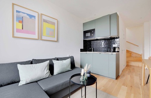 Centre Apartment | Charming duplex - 1BR-4P- Nanterre
