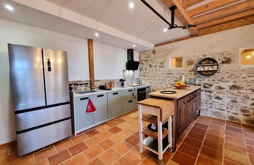 Le Cergne Cottage | Charming eco-friendly cottage in Le Cergne, perfect for families and hikers