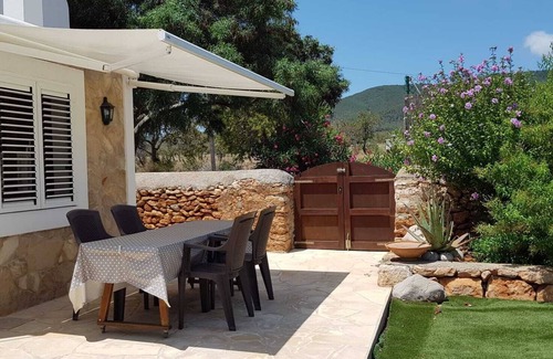 Santa Eulalia del Rio Cottage | Charming cottage in Ibiza