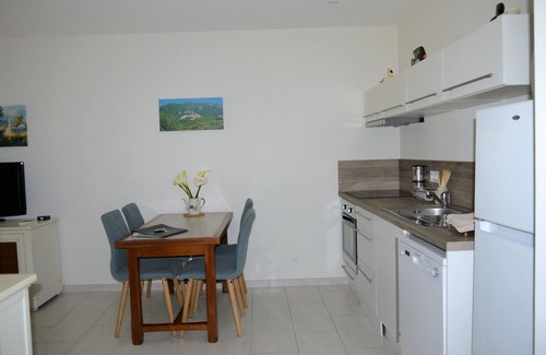 Oletta Apartment | Charming F2 with terrace and parking on the ground floor of a private villa