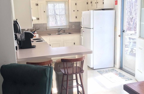 Campground Landing House | Charming Family Cottage