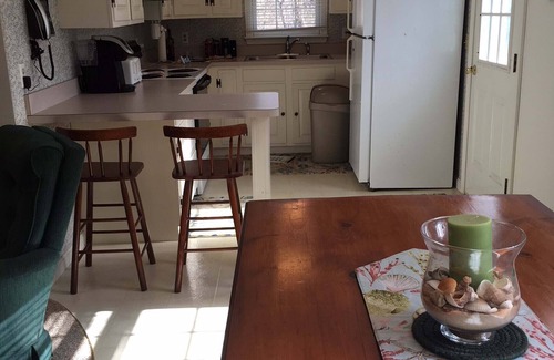 Campground Landing House | Charming Family Cottage