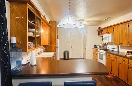 Corsicana Other | Charming Farmhouse Getaway with Nature & Family Fun in Corsicana, TX