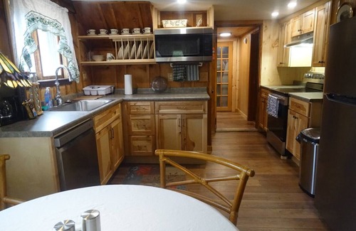 Roxbury Other | Charming farmhouse on 200+ acre horse farm and wildlife rehabilitation facility