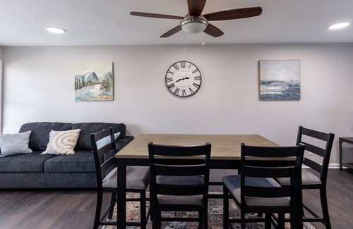 Princeton House | Charming Farmhouse on Lake Lavon: Hiking, Fishing & ATV Trails