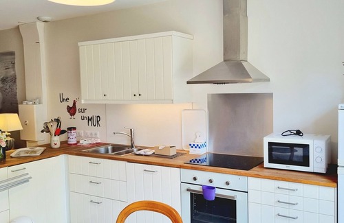 Quaedypre Cottage | Charming Farmhouse with Garden, Near Beaches and Belgian Border - Sleeps 7