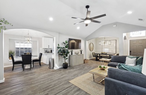 Flower Mound House | Charming Flower Mound Escape near DFW Airport and Legoland