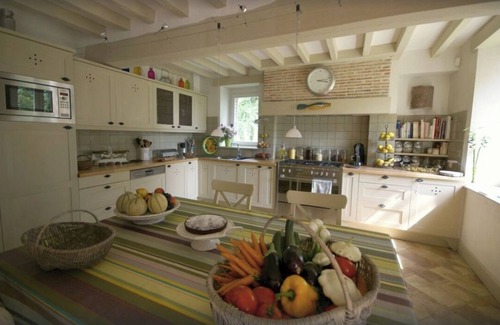 Malicorne House | Charming residence with private tennis court and very large heated swimming pool