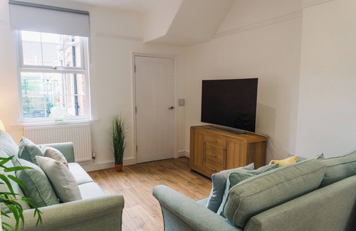 Leamington Spa House | Charming 2-Bedroom home in Leamington Spa