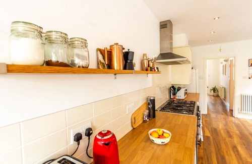 Hoole House | Charming Getaway: 3BR Home in the Heart of Chester