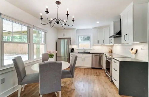 Fort Mill House | Charming Getaway on the Greenway!