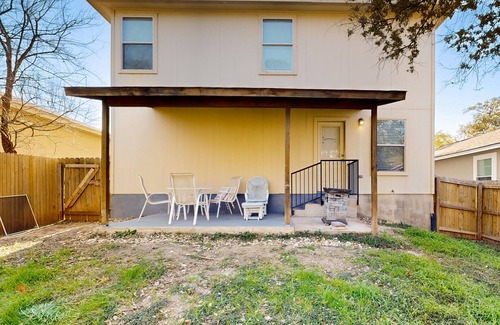 Dittmar Crossing House | Charming getaway with sunny patio & enclosed yard - near downtown - dog-friendly