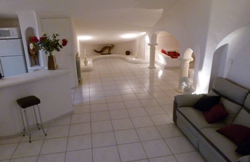 Cebazan Cottage | Charming gite in the heart of nature on 5000 m2 of wooded grounds for two people
