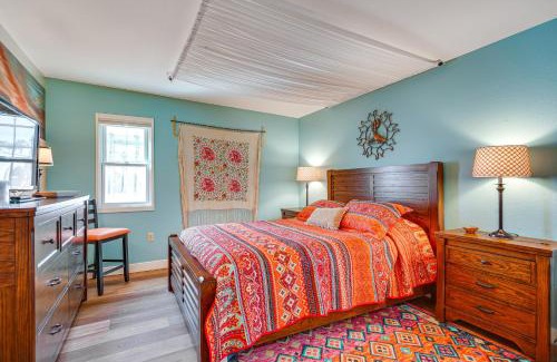 Green Valley House | Charming Green Valley Townhome with Community Pool!