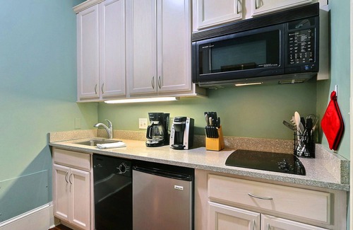 Old West Broad Neighborhood House | Charming Historic Home, Heated Pool Access