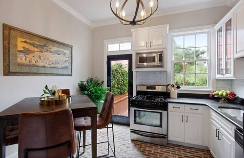 Beach Institute House | Charming, Historic Restored Home | Whitefield Sq